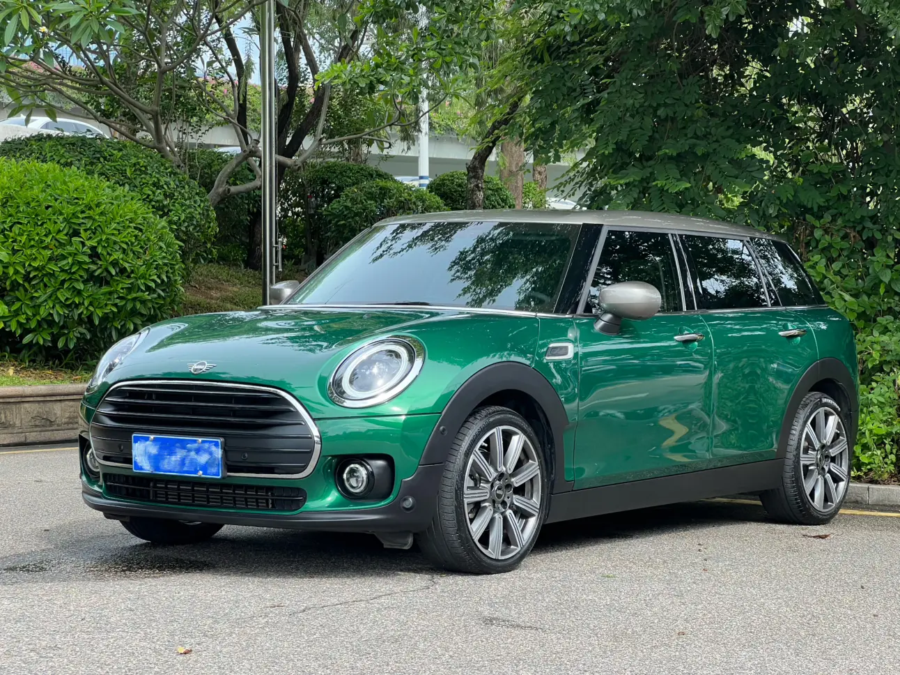 MINI CLUBMAN