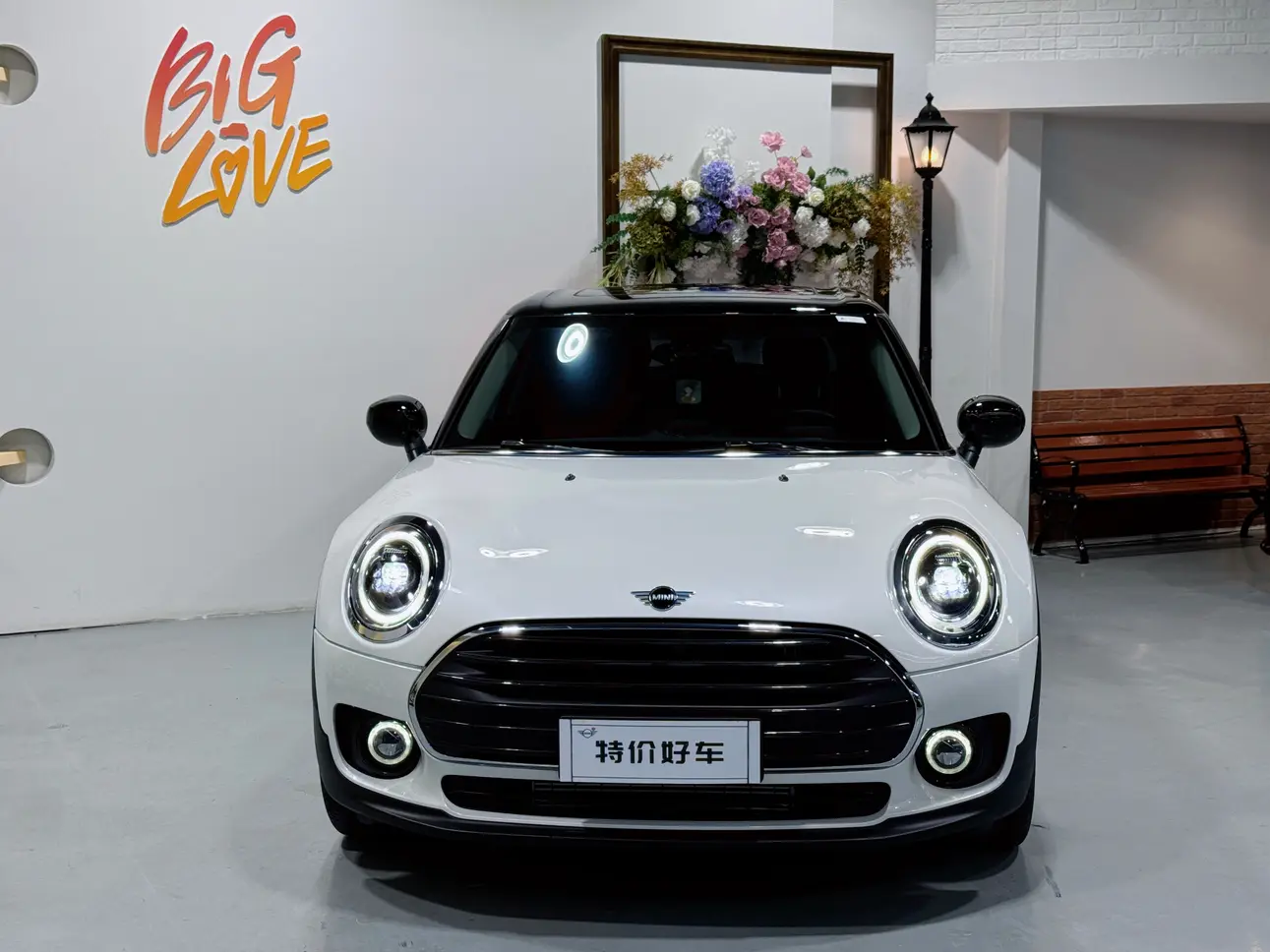 MINI CLUBMAN