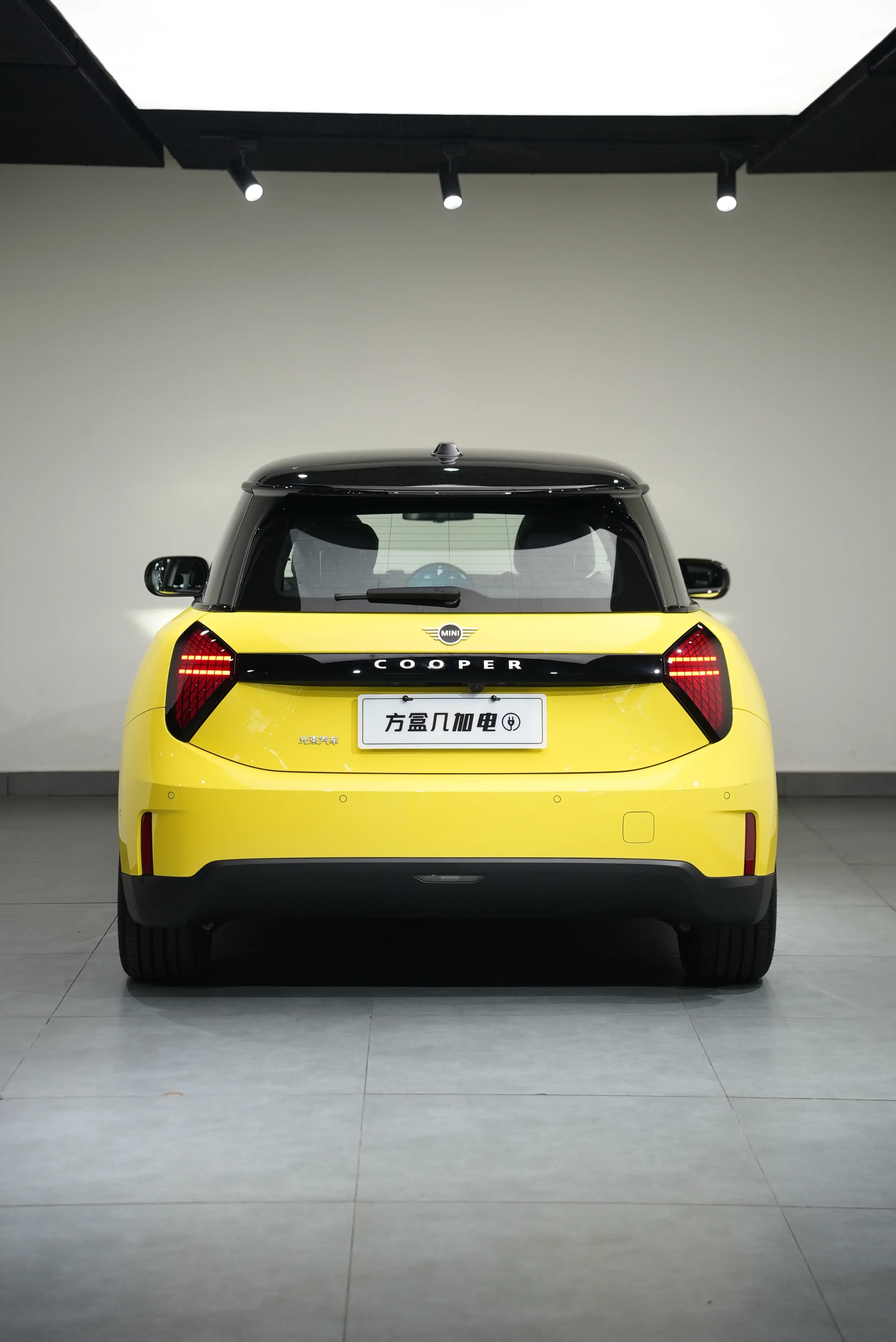 MINI ELECTRIC  COOPER