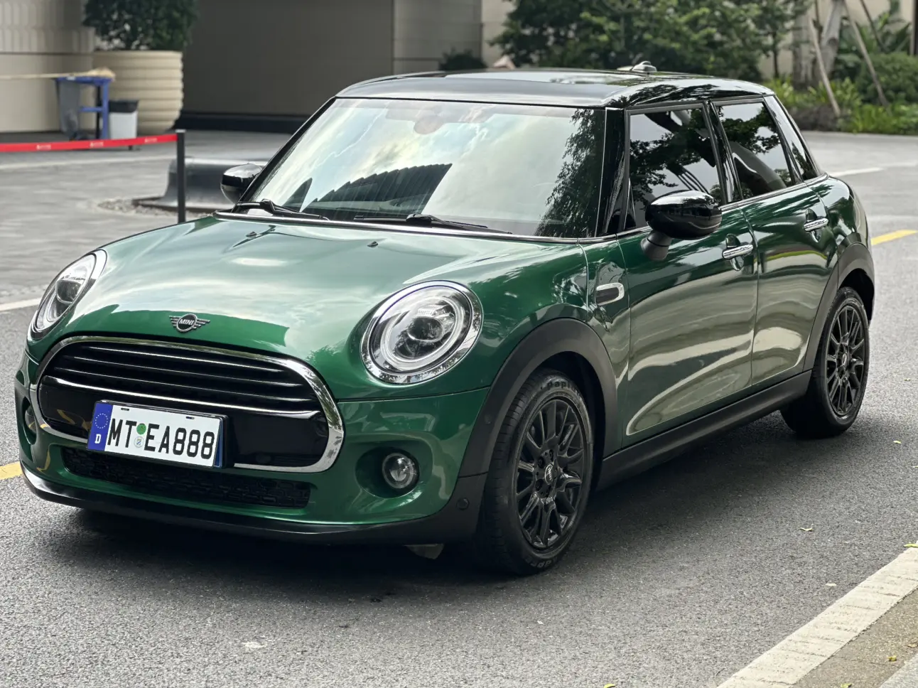 MINI 