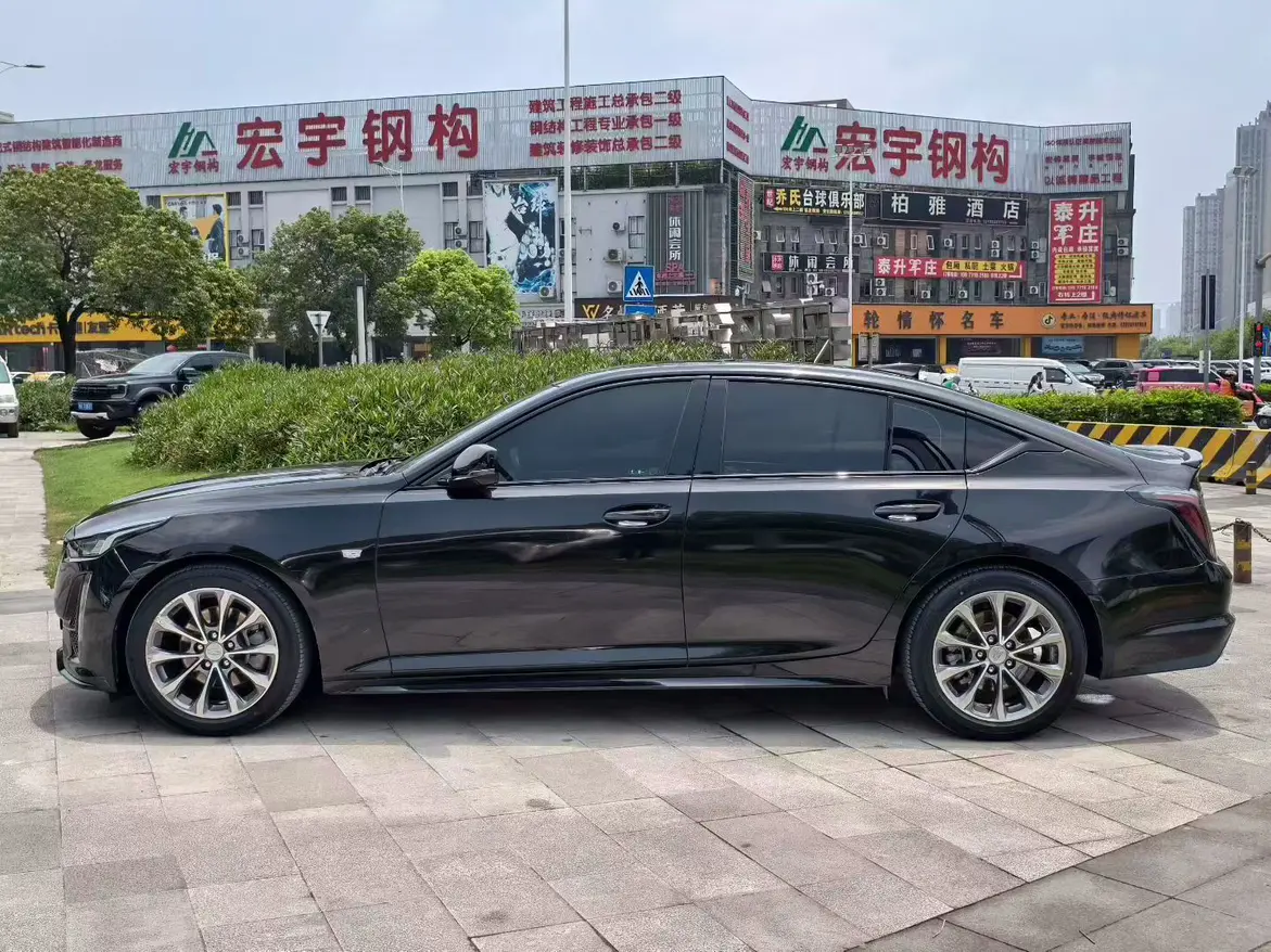 Cadillac CT5