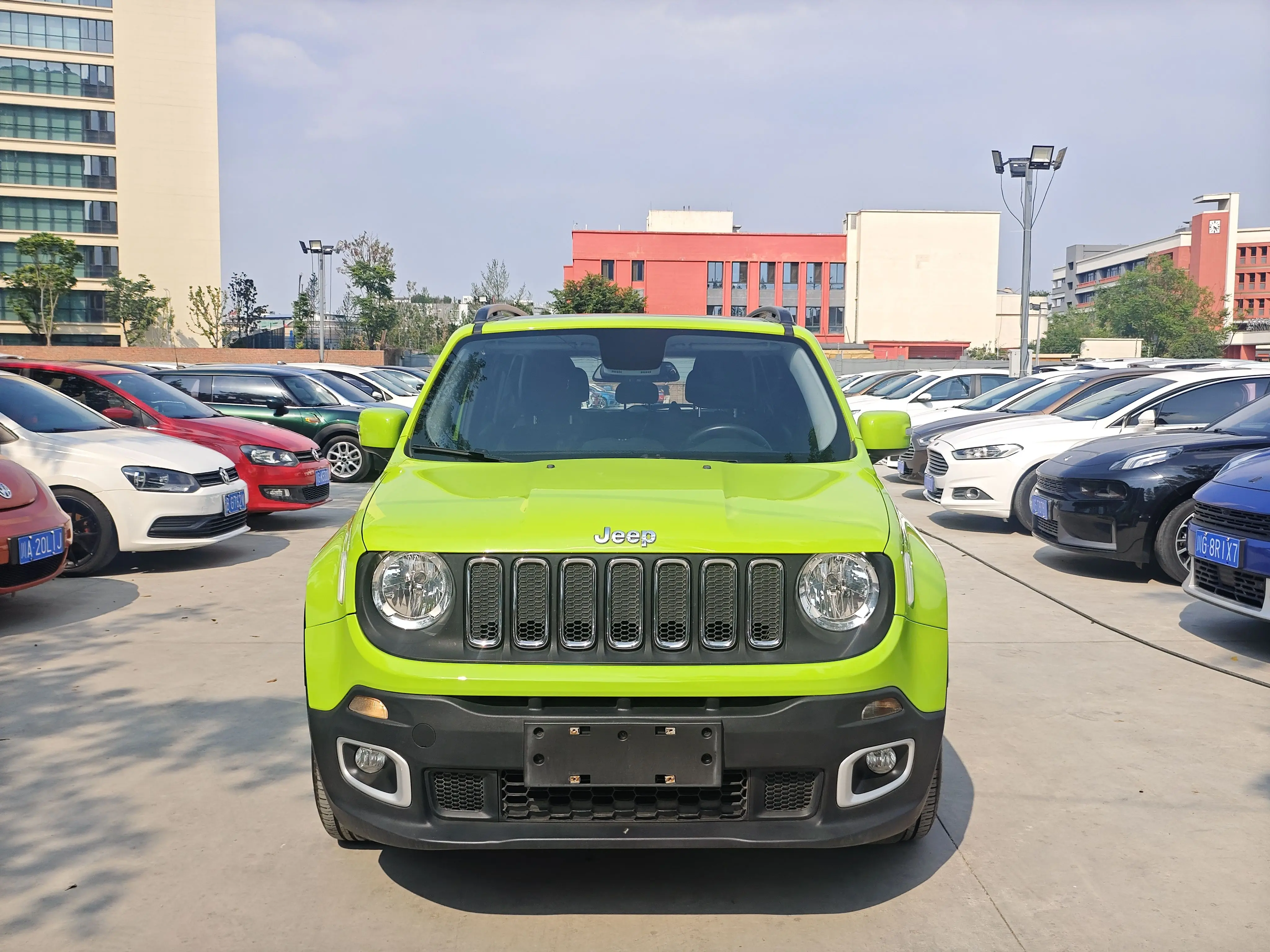 Jeep Freeman