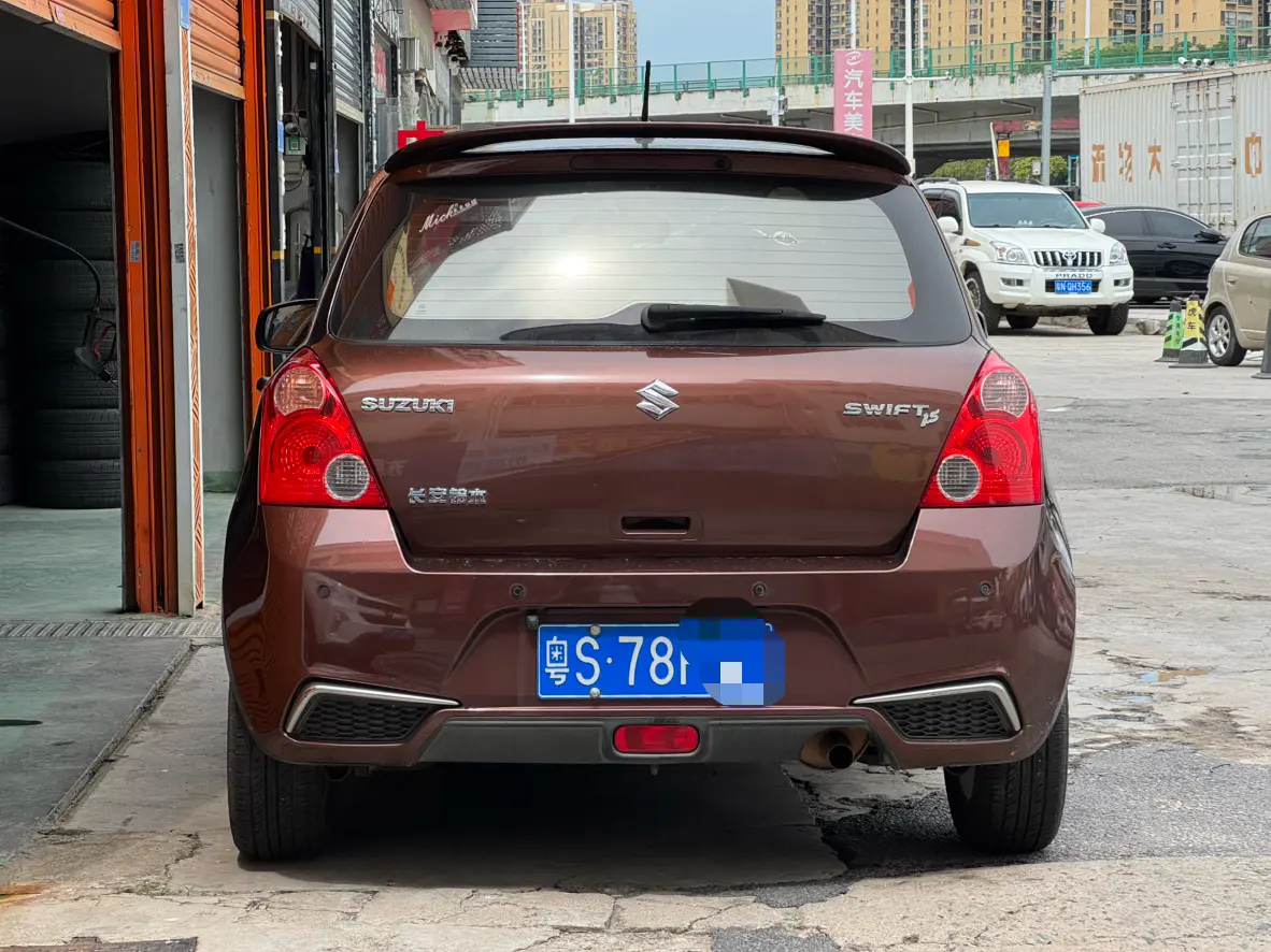 Suzuki Swift