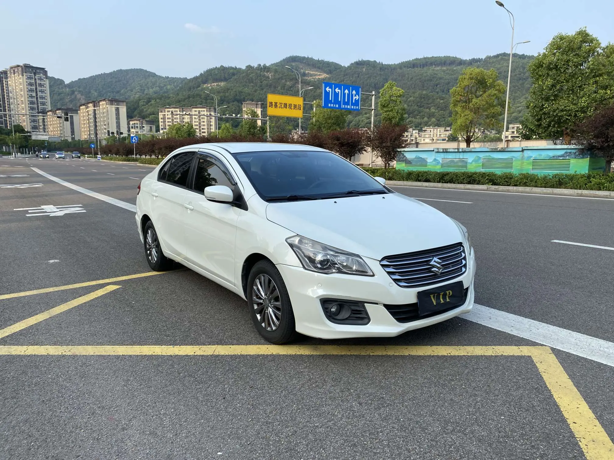 Suzuki Alivio