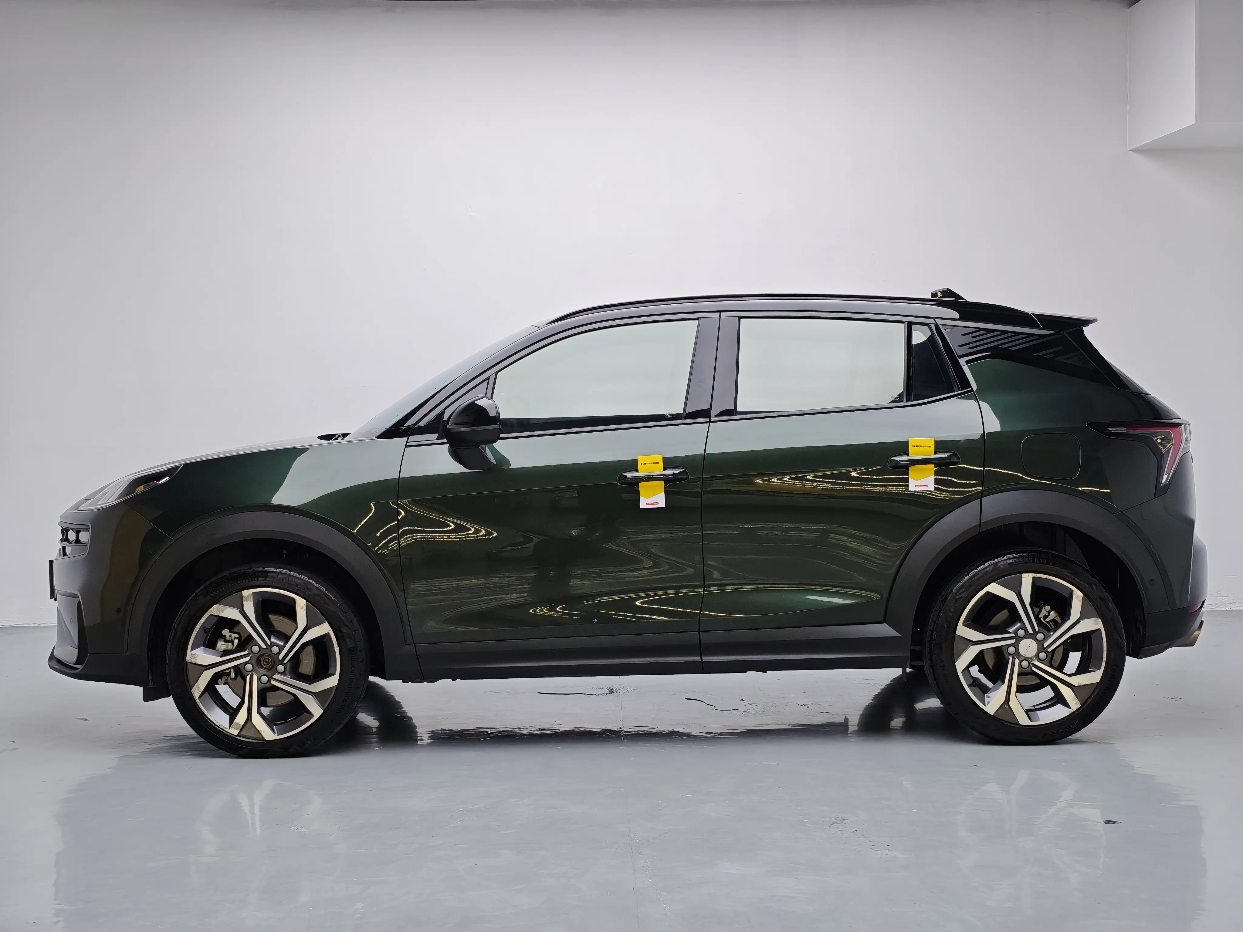 Lynk & Co 06