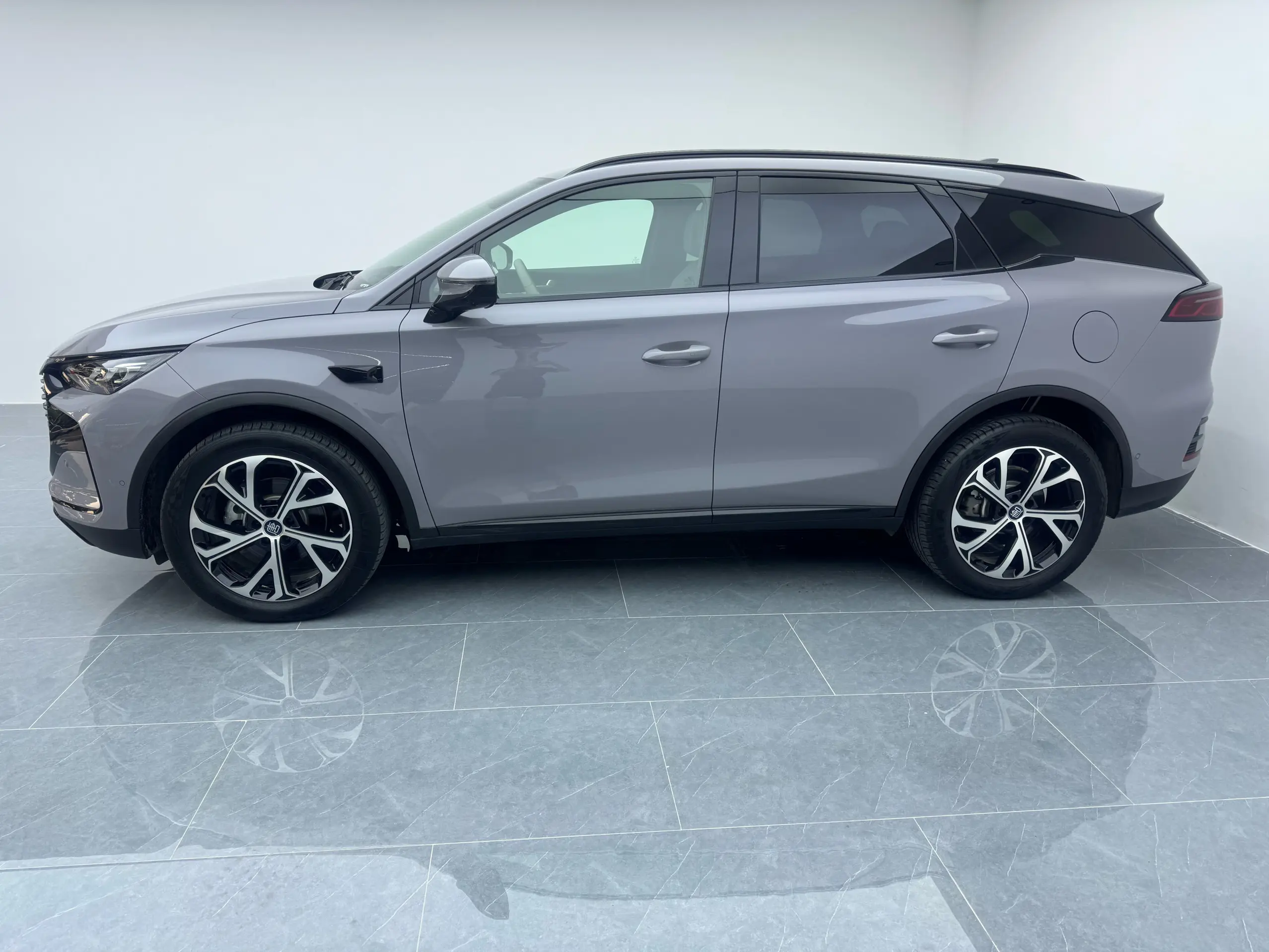 BYD Tang DM