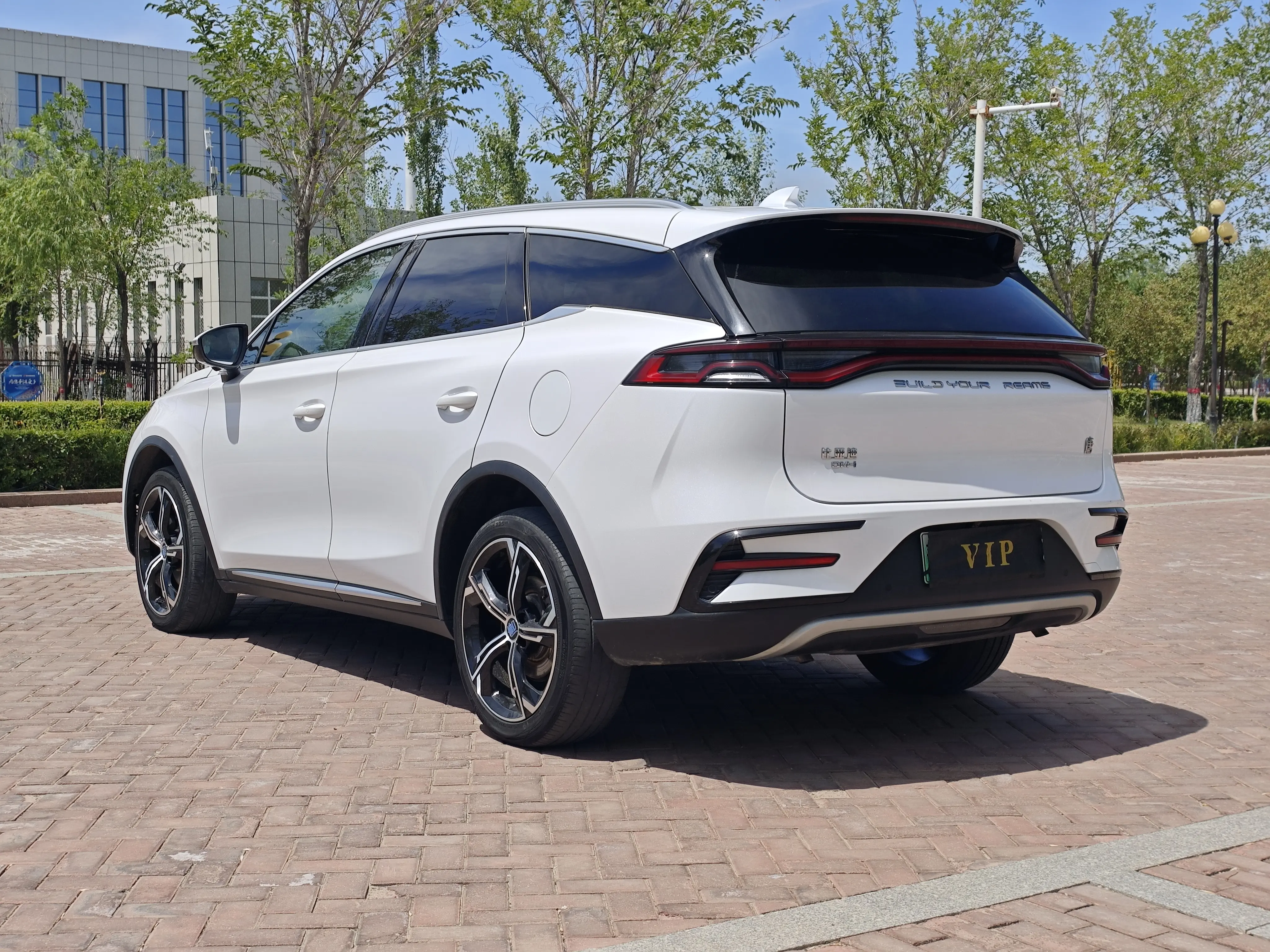 BYD Tang DM