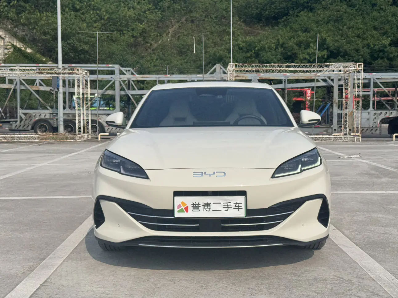 BYD Seal 06DM
