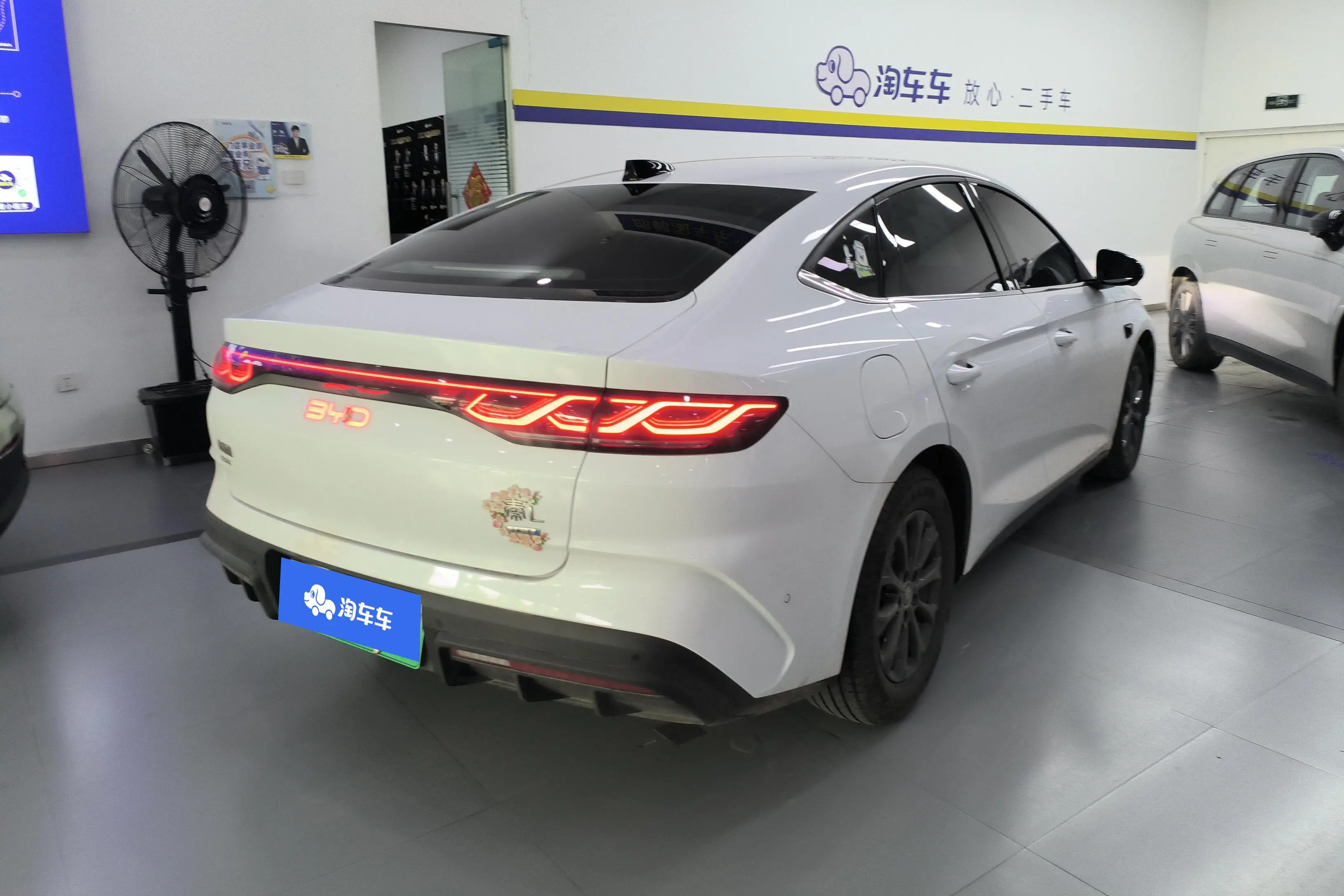 BYD Qin L DM