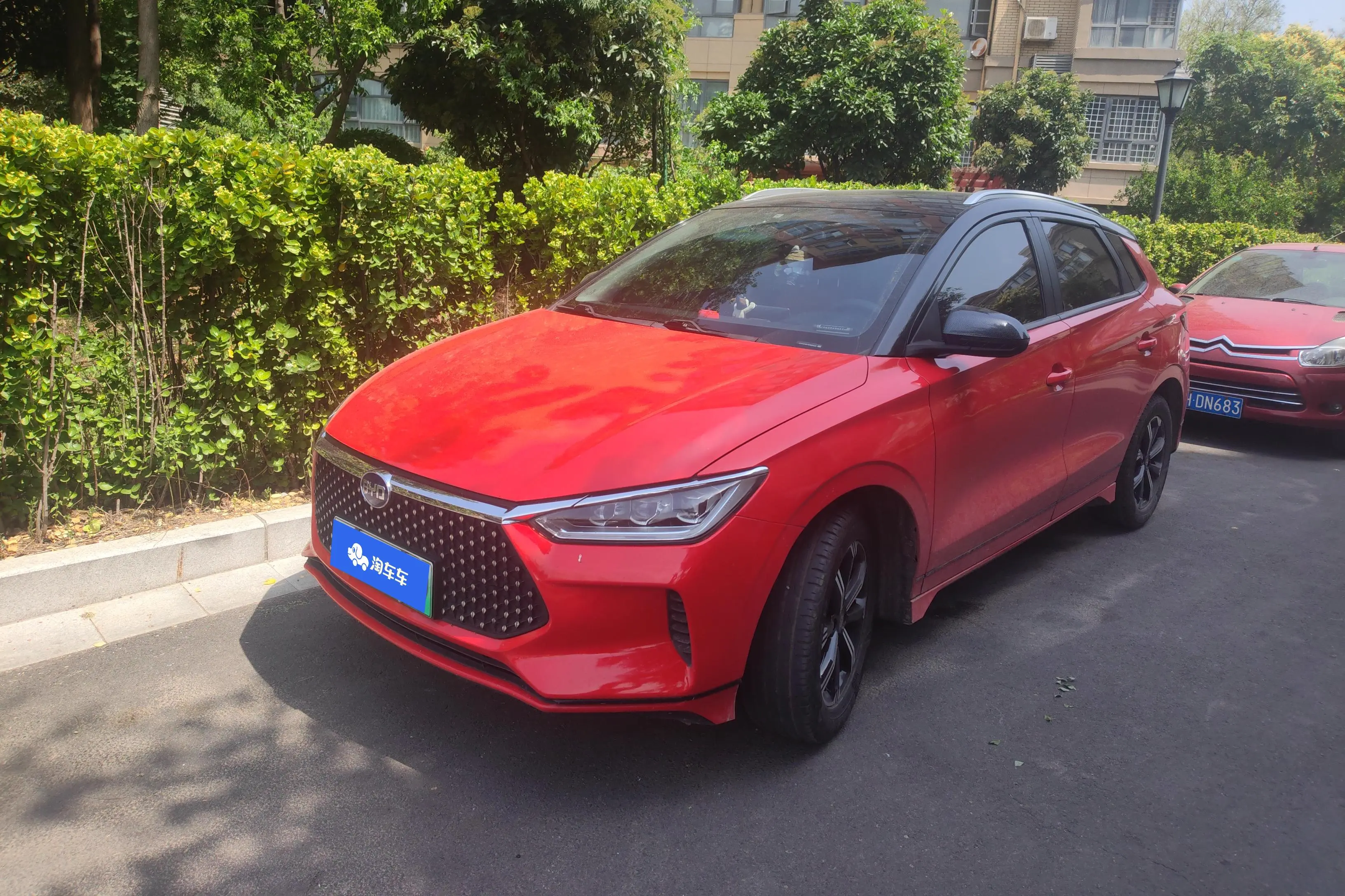BYD e2