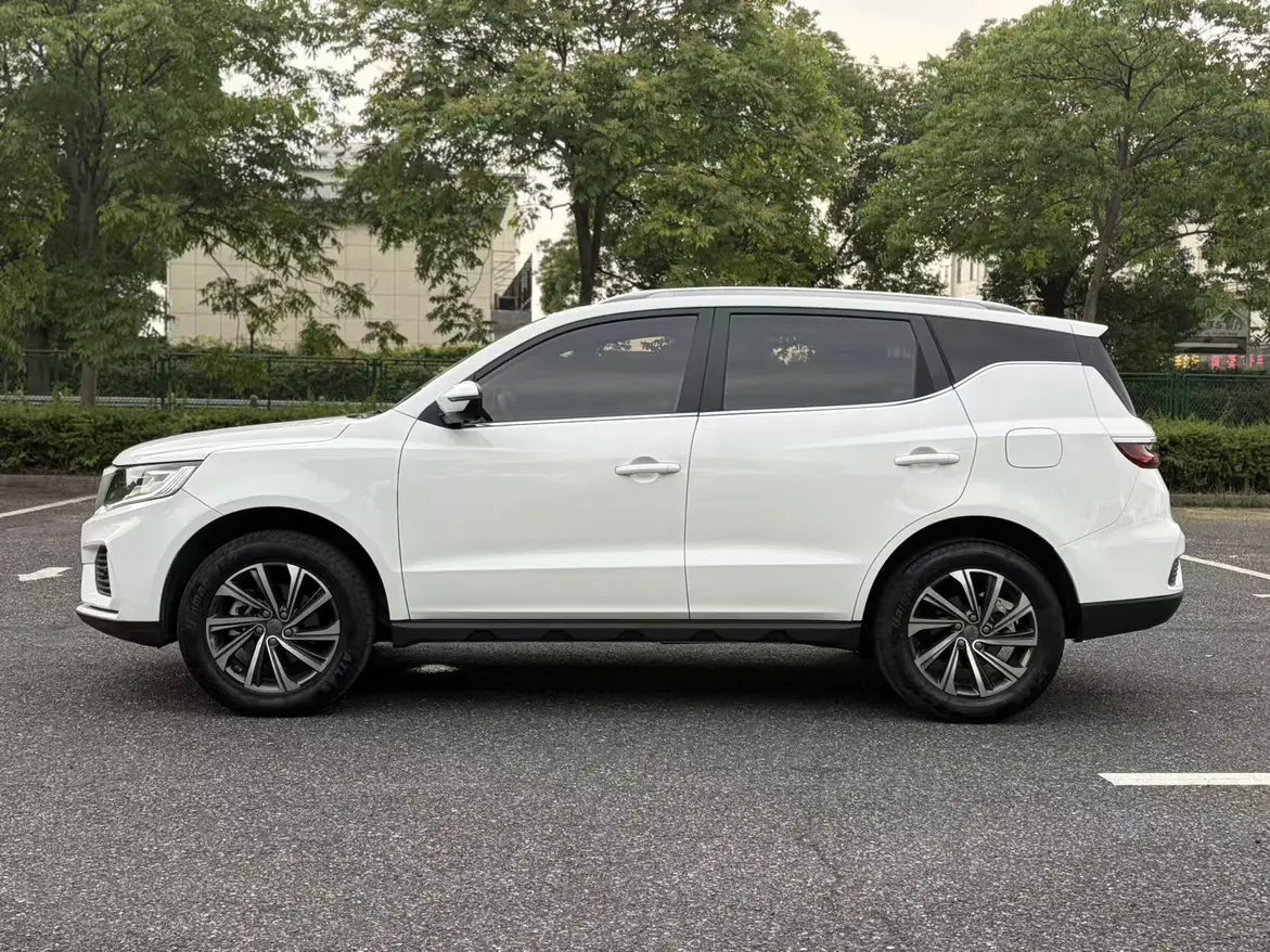 Geely Vision X6