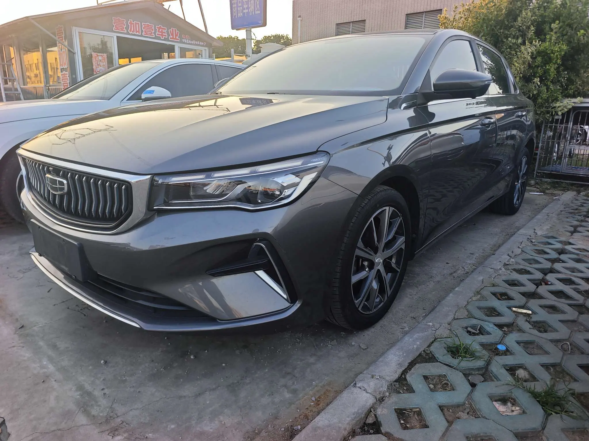 Geely Emgrand