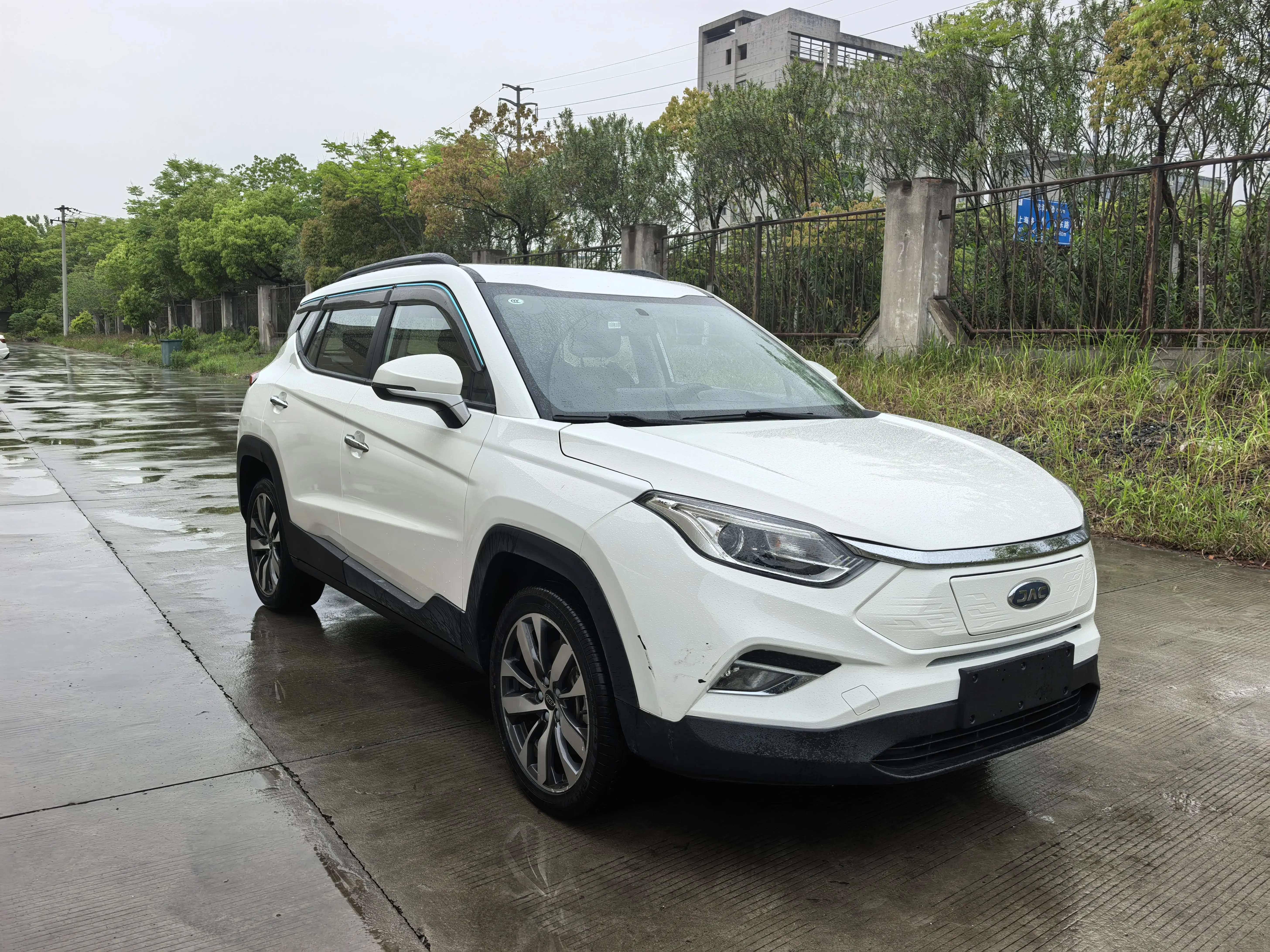 Jiangxi JAC iEVS4