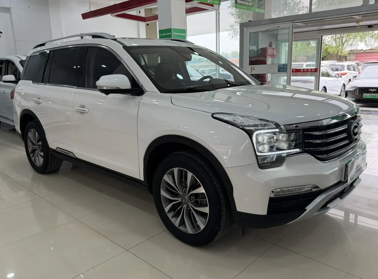 GAC Trumpchi GS8