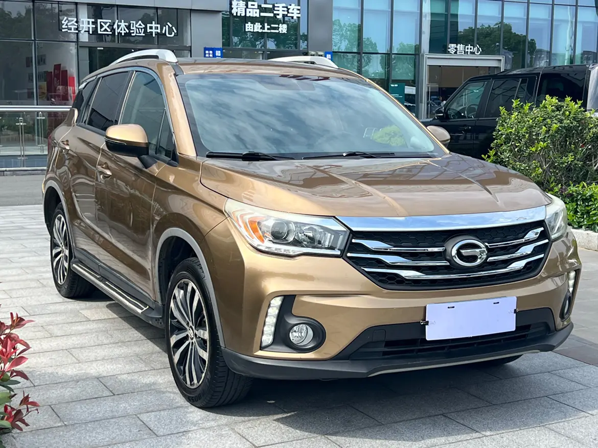 GAC Trumpchi GS4