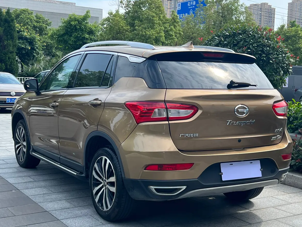 GAC Trumpchi GS4
