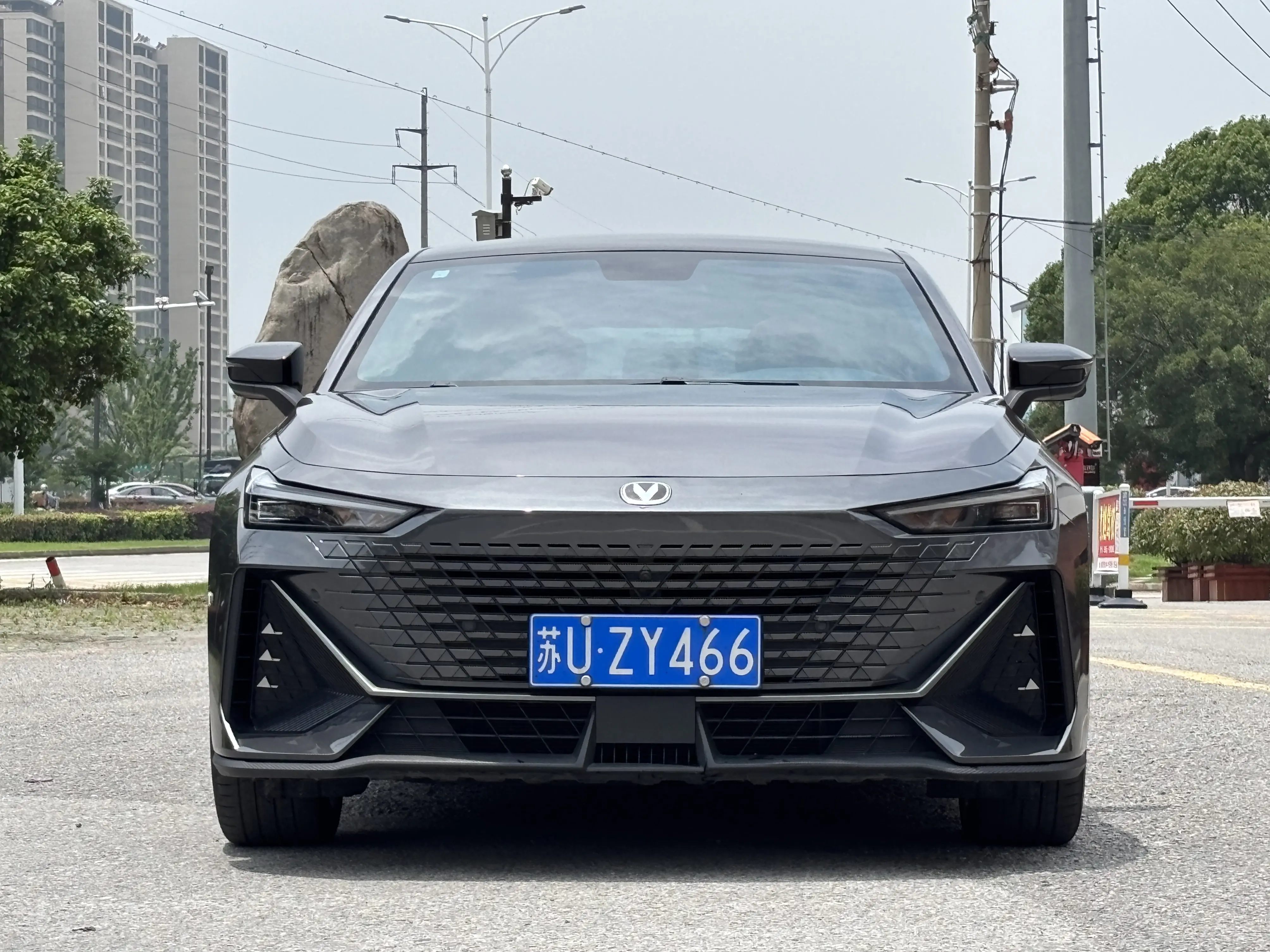 Changan UNI-V