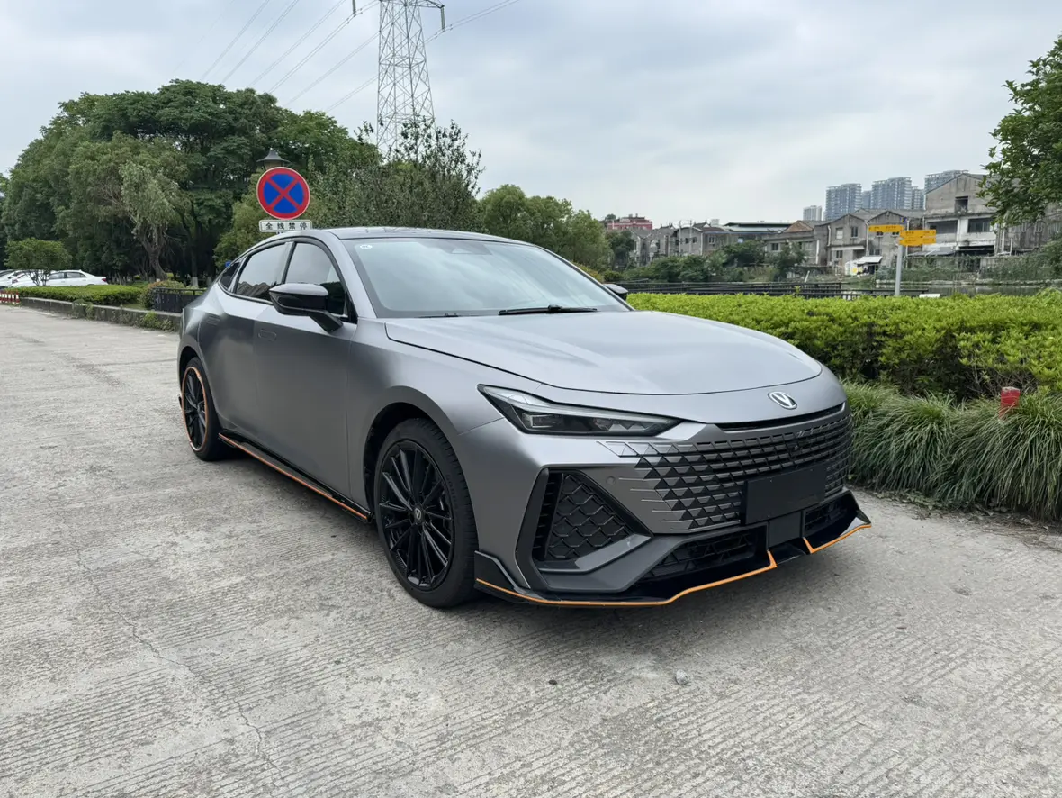 Changan UNI-V