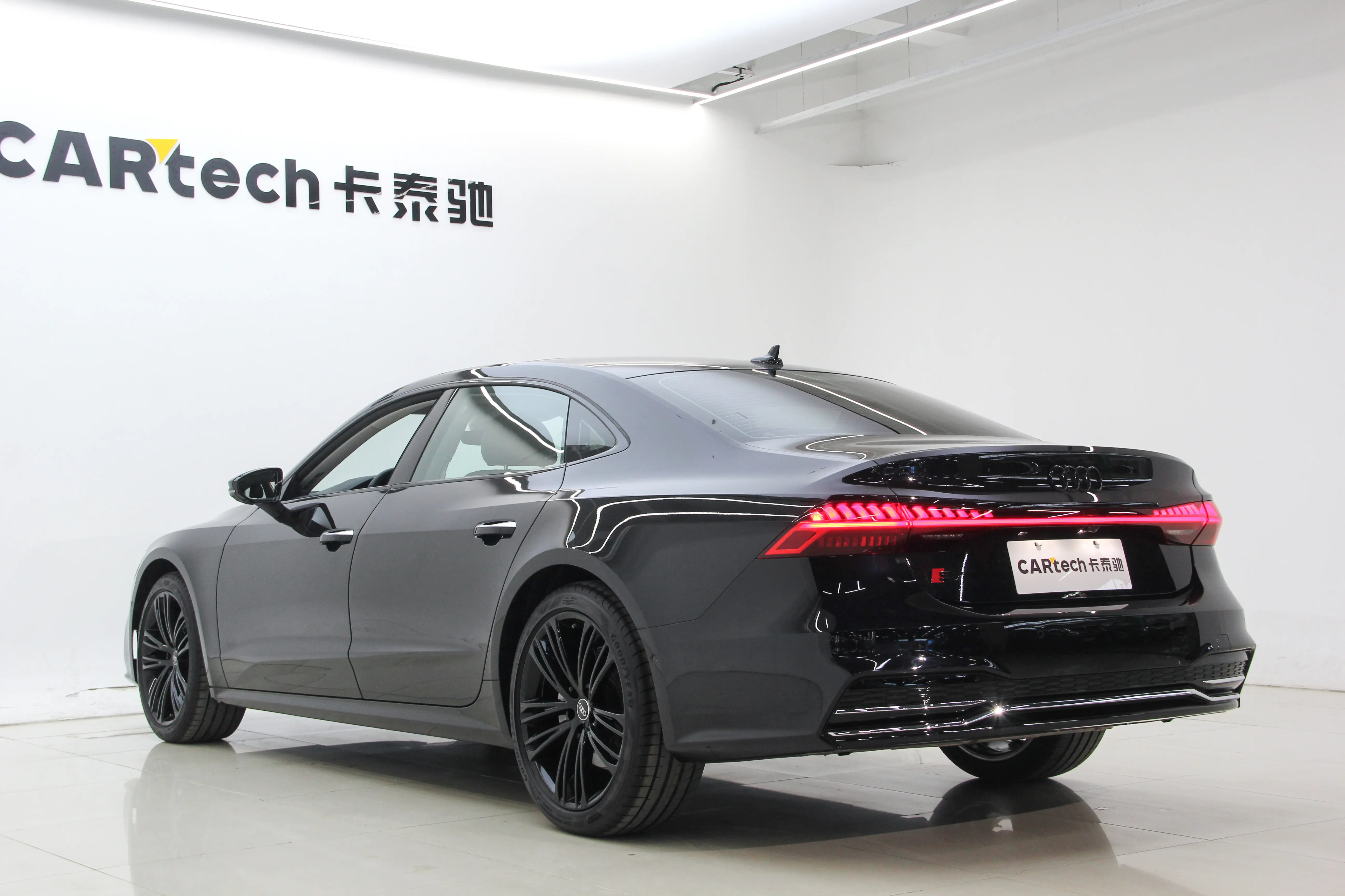 Audi A7L