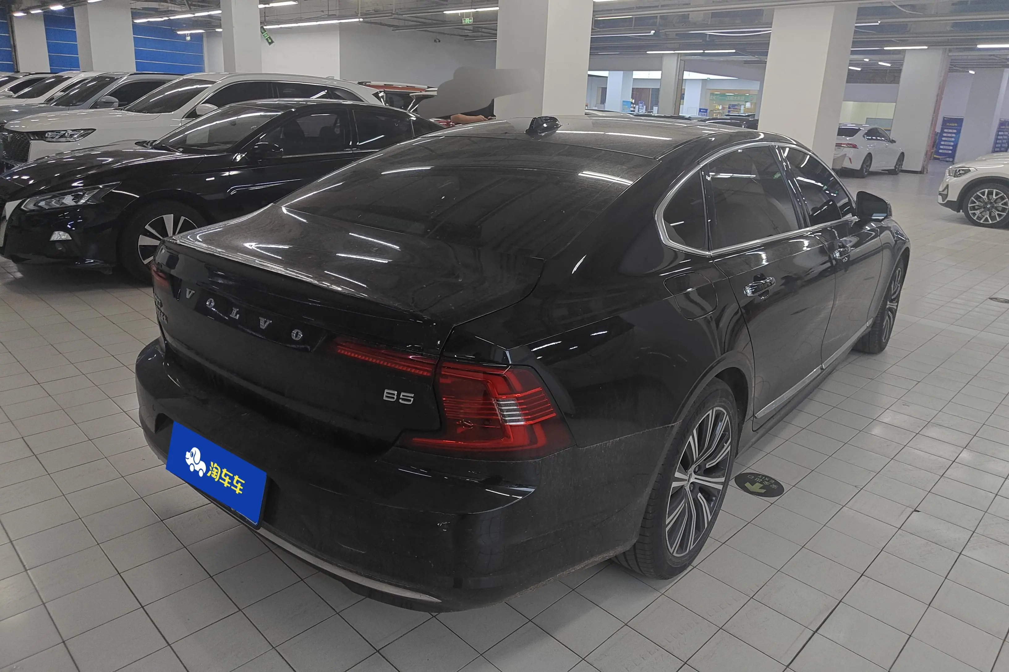 Volvo S90