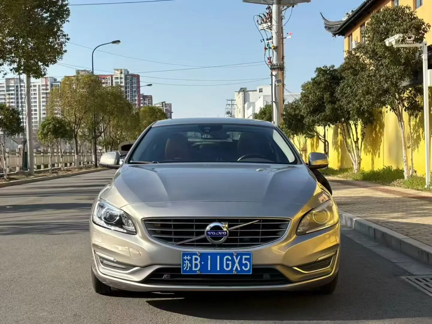 Volvo S60
