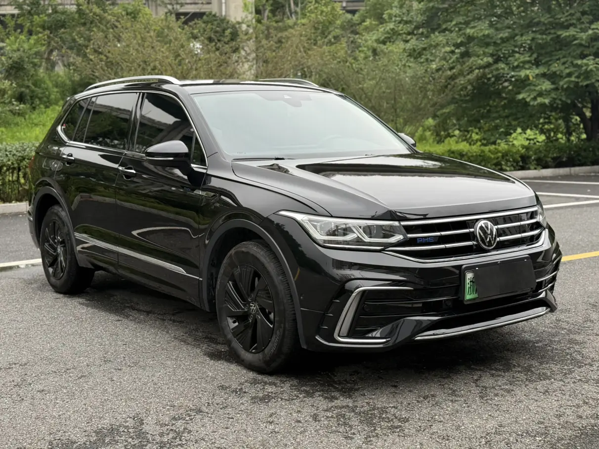 Volkswagen Tiguan L PHEV