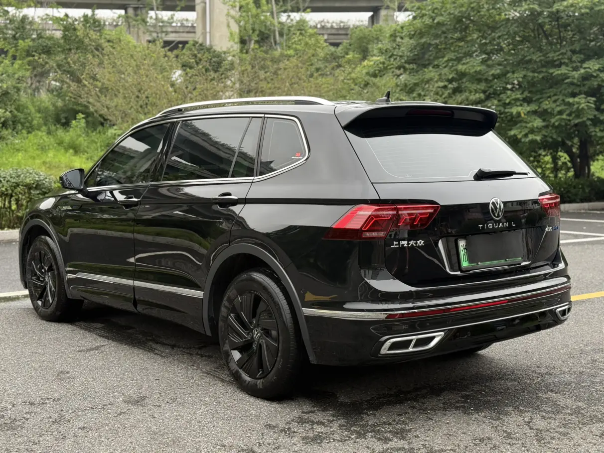 Volkswagen Tiguan L PHEV