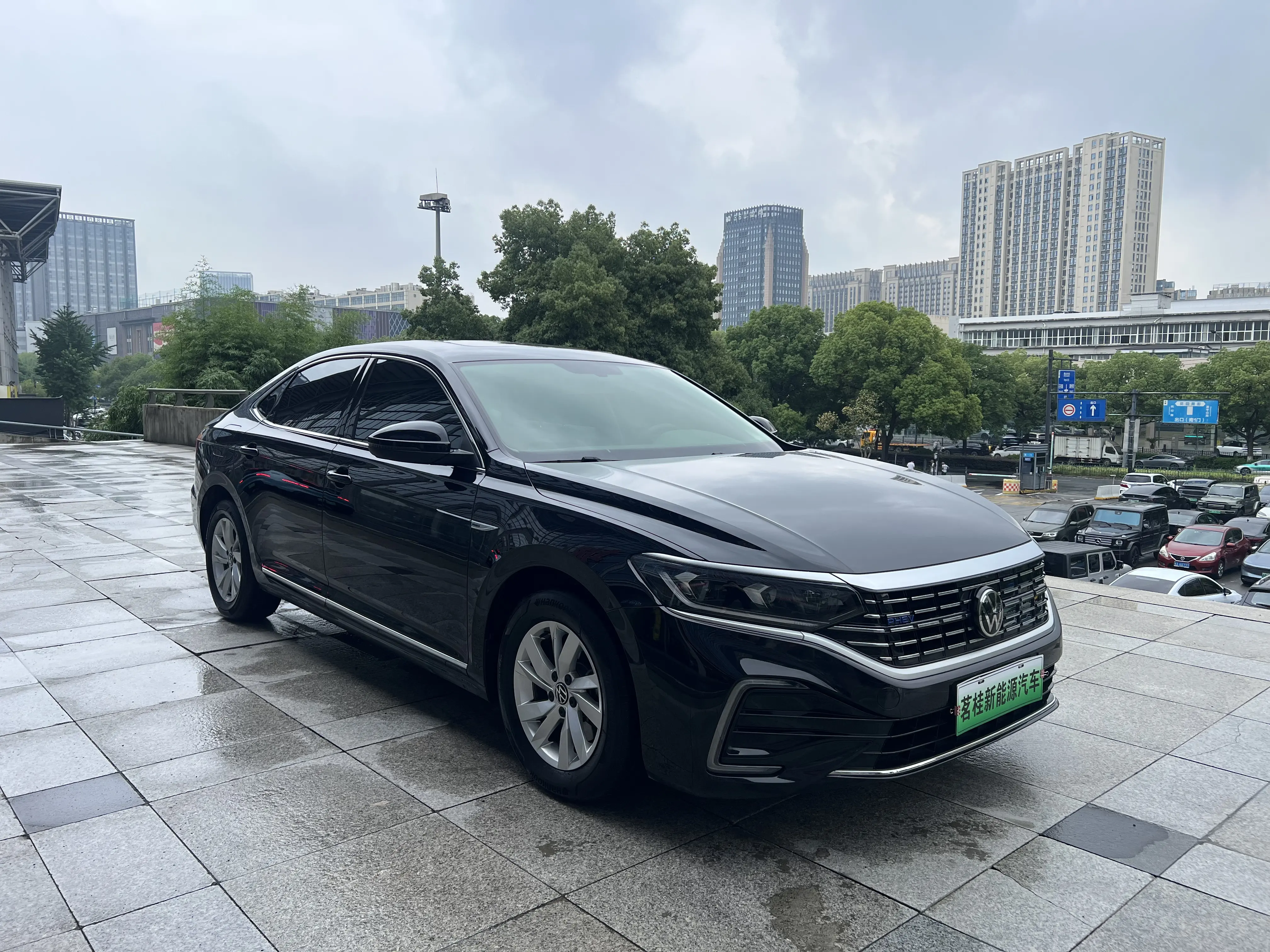 Volkswagen Passat PHEV