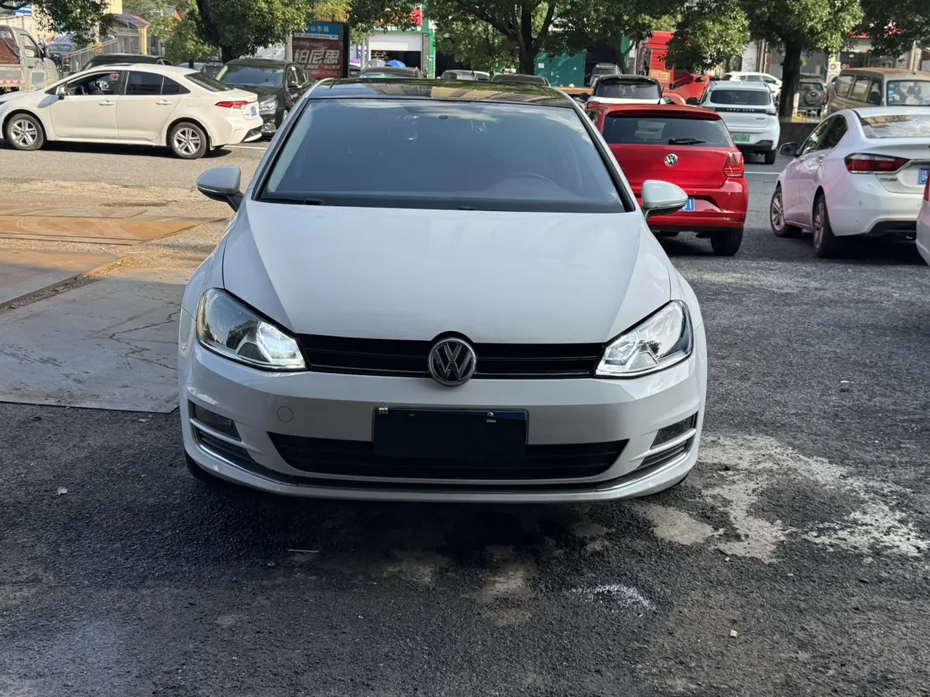 Volkswagen golf