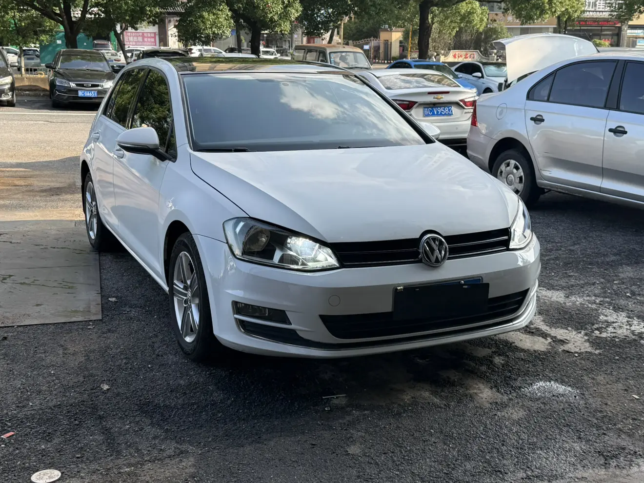 Volkswagen golf