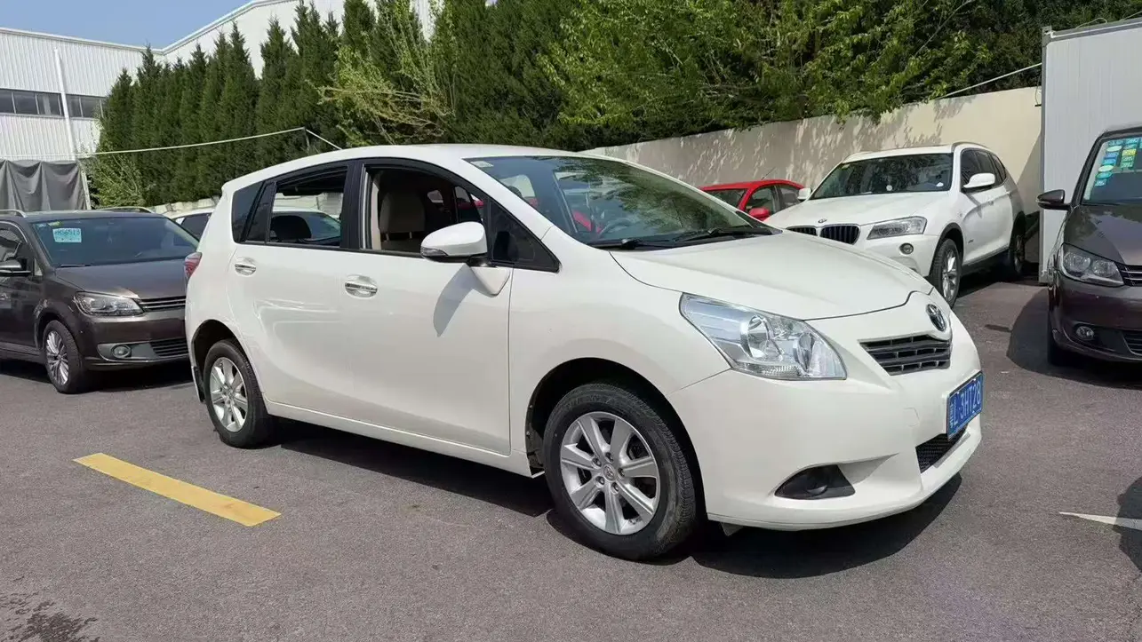 Toyota Verso / EZ