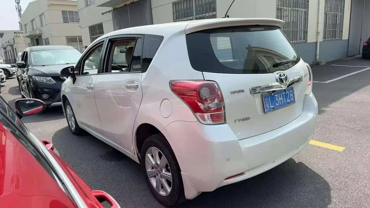Toyota Verso / EZ
