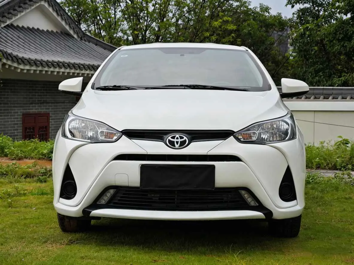Toyota YARiS L Enjoy