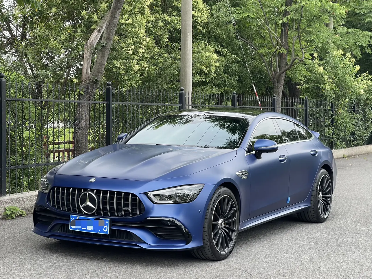 Mercedes-Benz AMG GT