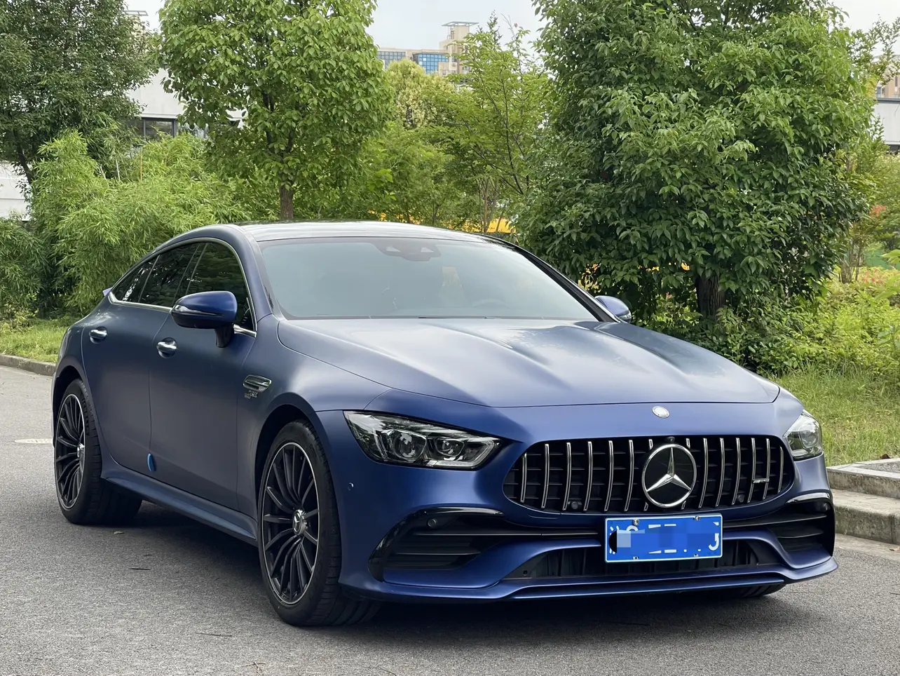 Mercedes-Benz AMG GT