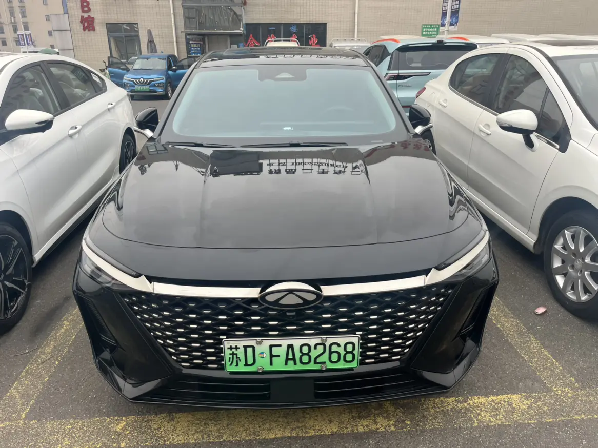 Chery Fengyun A8