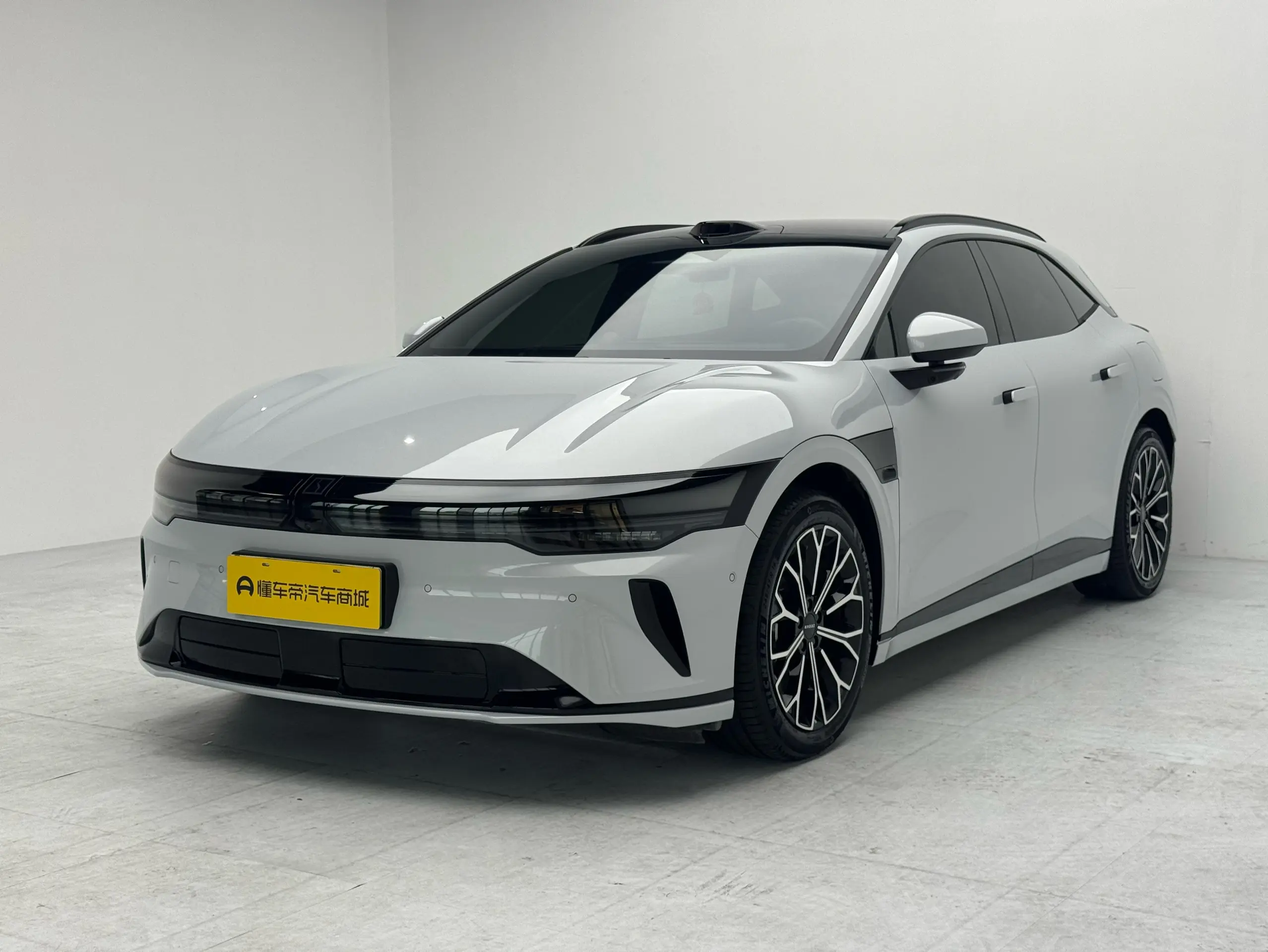 ZEEKR 007GT
