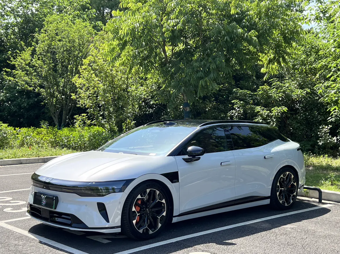 ZEEKR 007GT