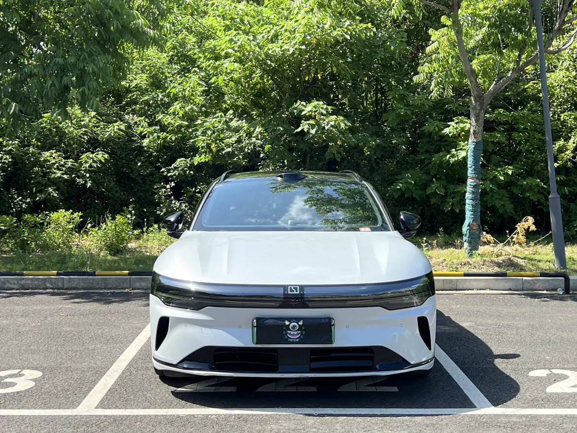 ZEEKR 007GT