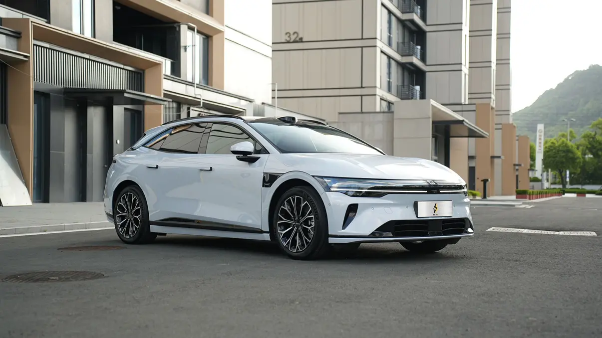 ZEEKR 007GT