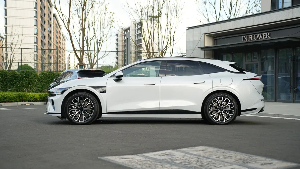 ZEEKR 007GT