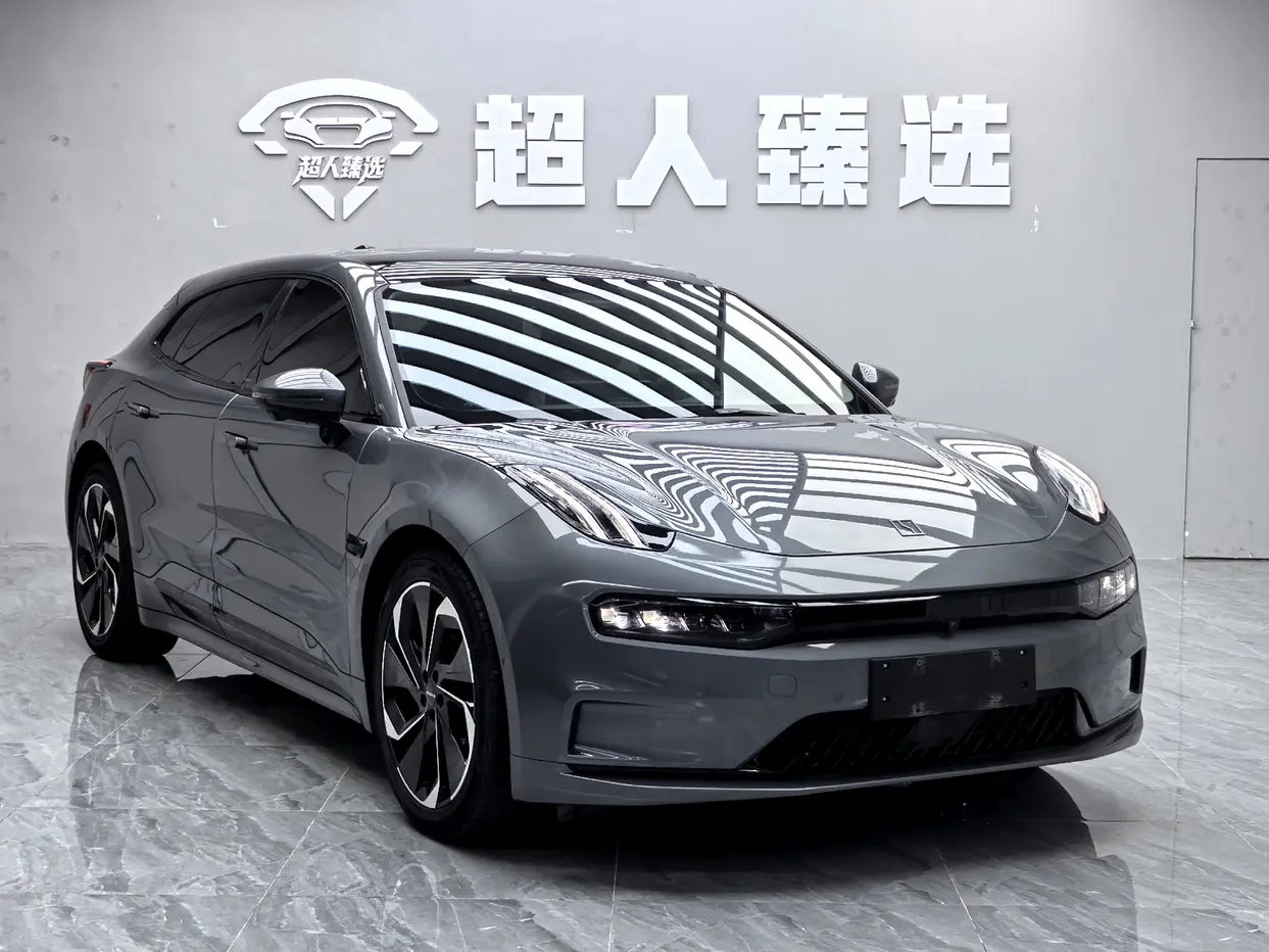 ZEEKR 001