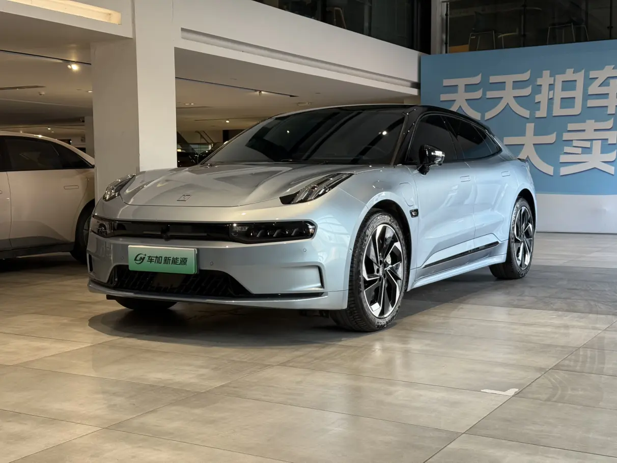 ZEEKR 001