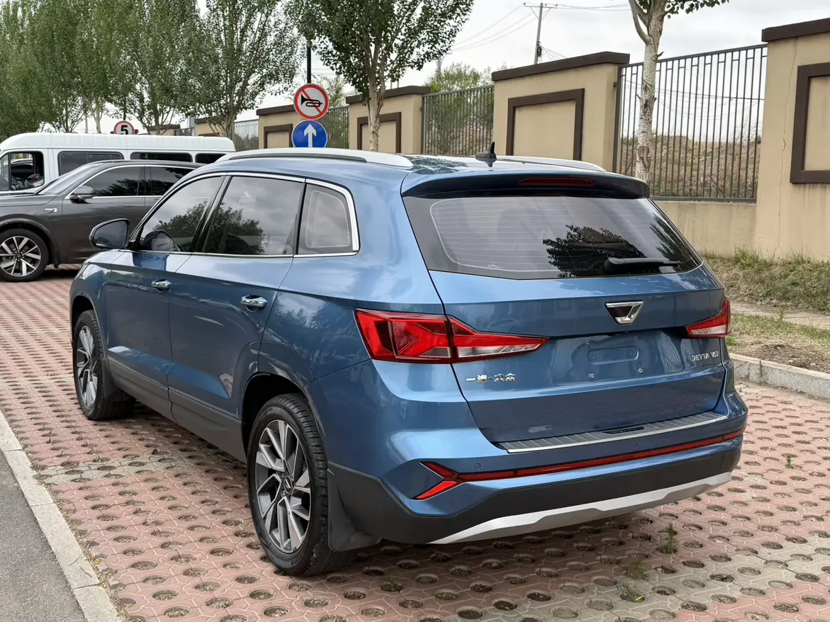 Jetta VS7