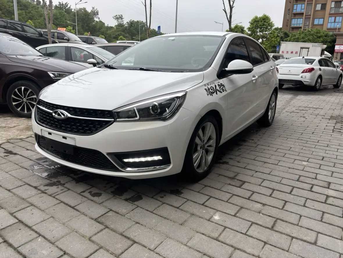 Chery Arrizo 5