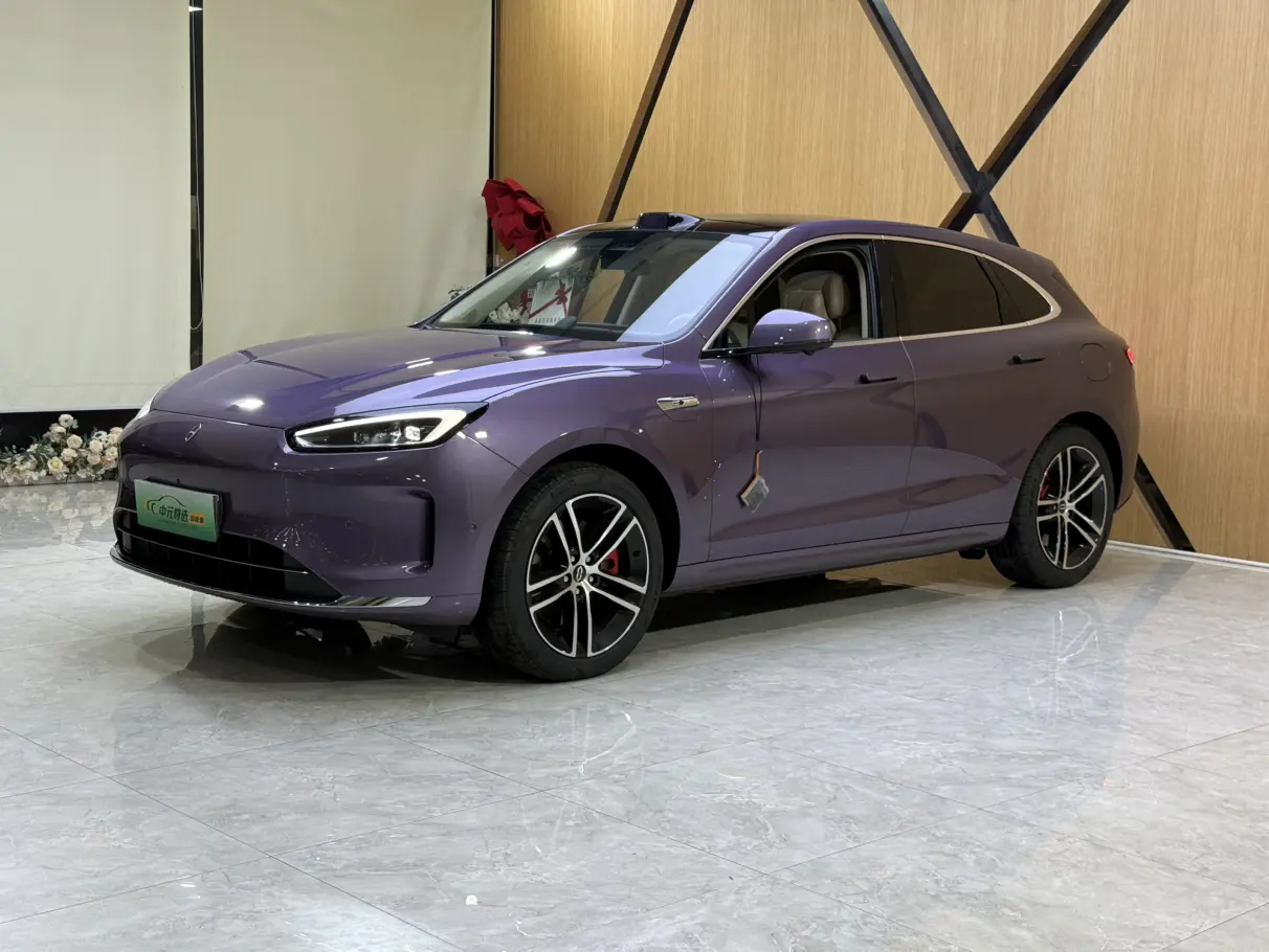 AITO M5 (Wenjie M5)  из Китая