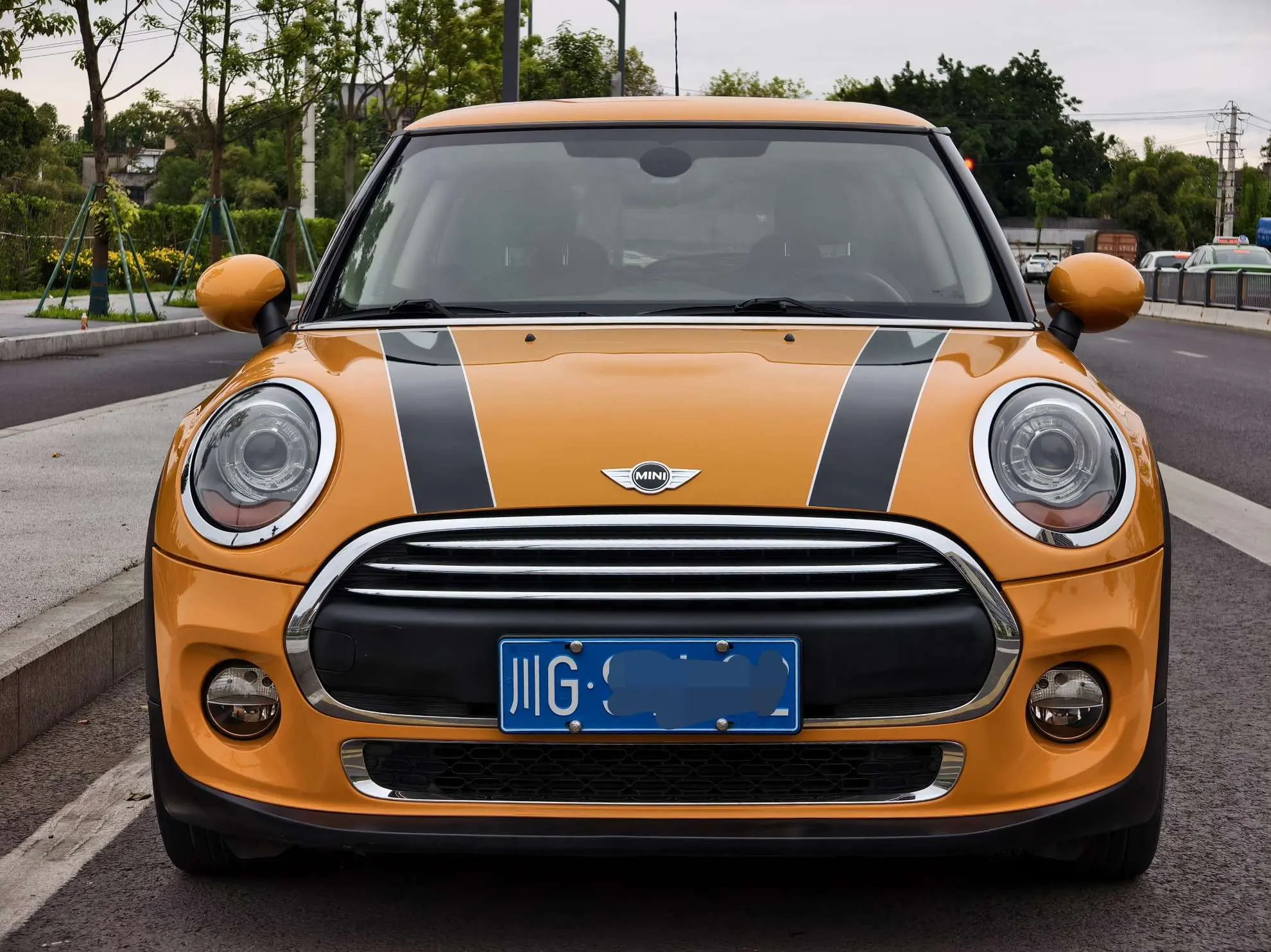 MINI 