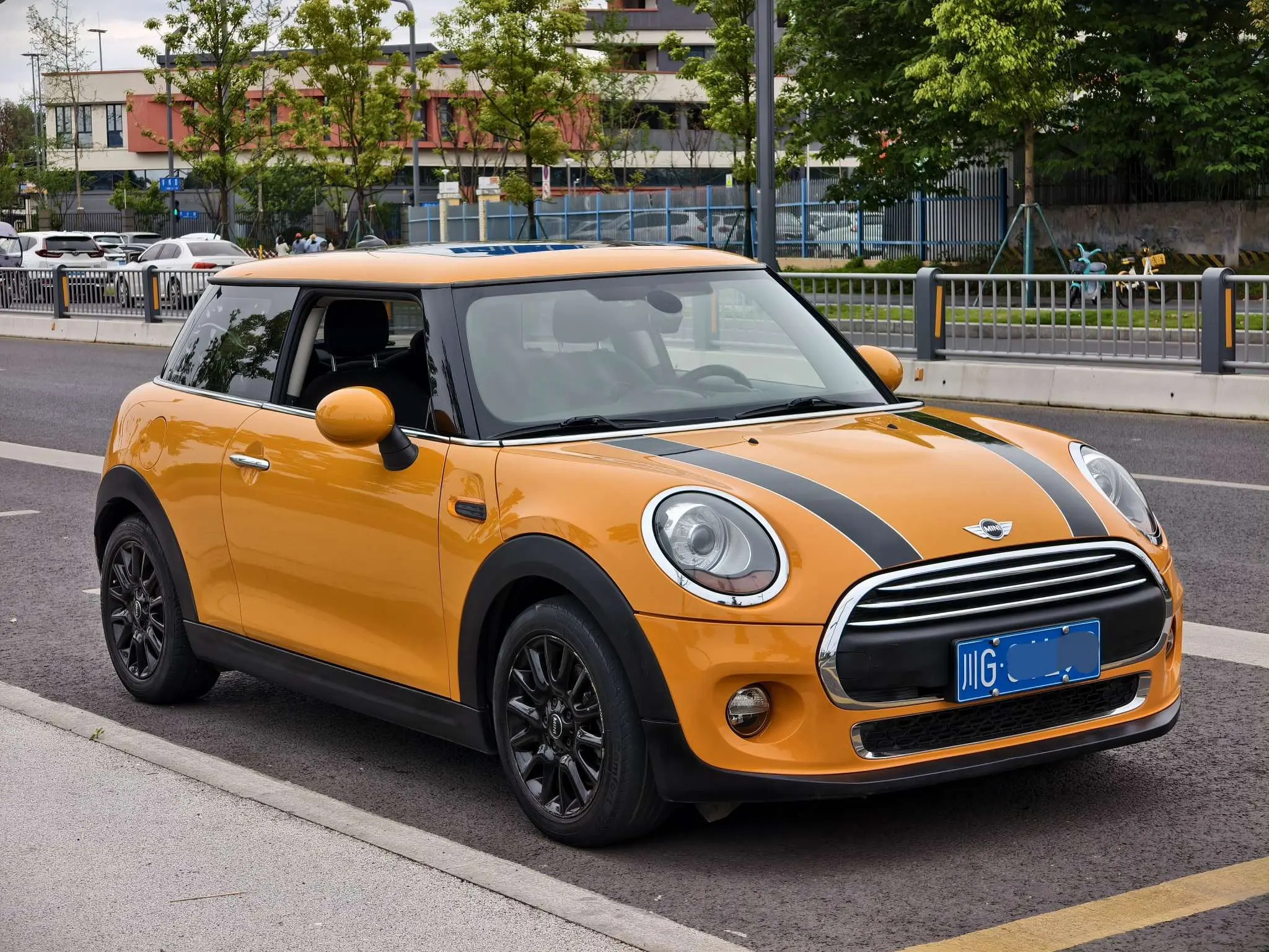 MINI 