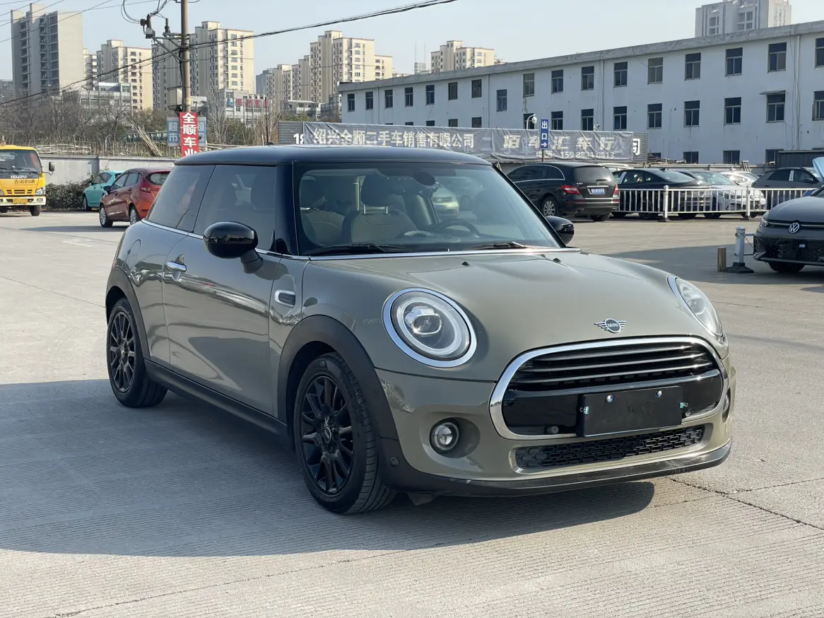 MINI 