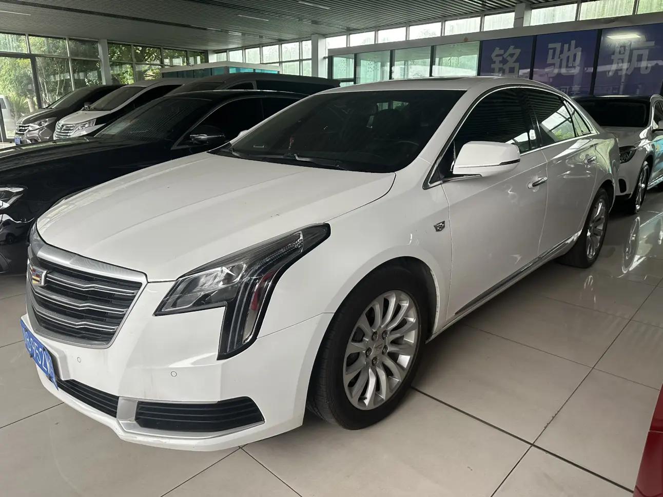 Cadillac XTS